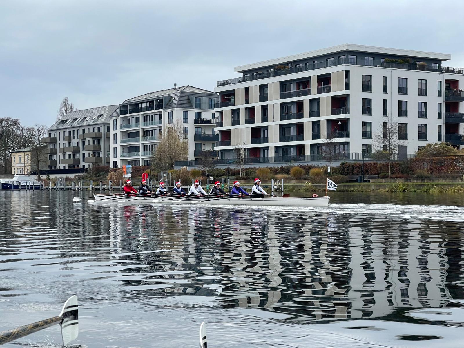 f4935ec9-40c1-4152-bfb4-cf92883a03ea